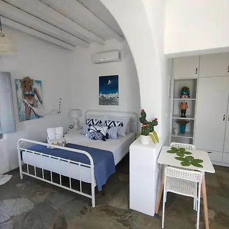 Scarpathia House * Katapola