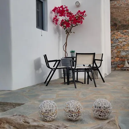 Scarpathia House Katapola